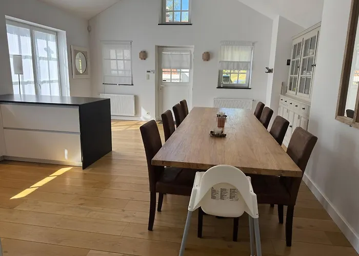 Maison Privative Dans Un Environnement Idyllique